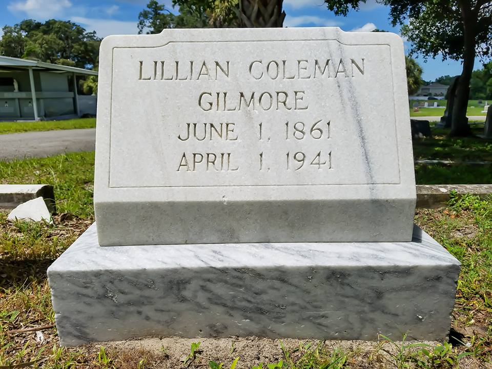 Lillian Gilmore tombstone - after